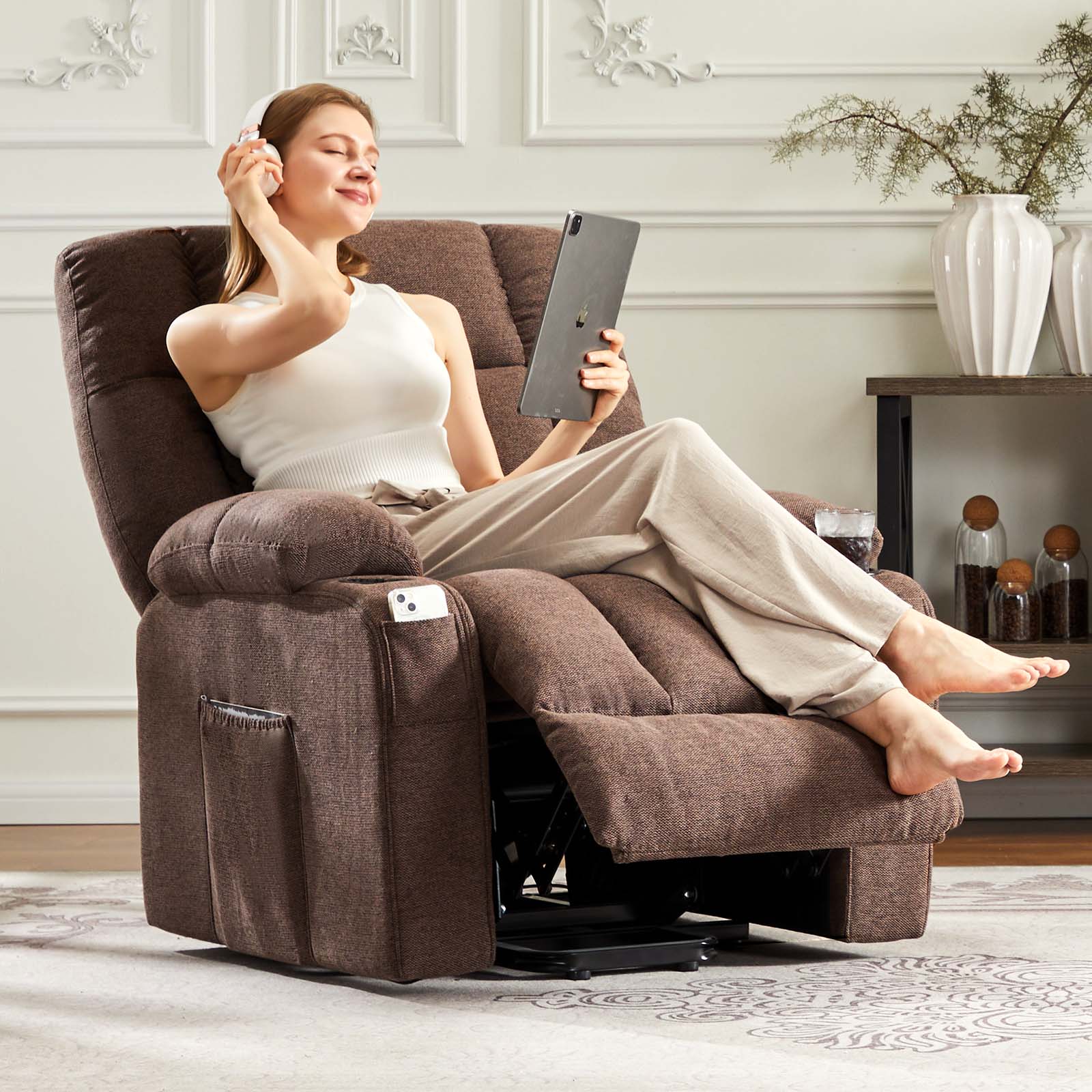 Electric massage recliner, heated, adjustable angle, relax your body. For home, office