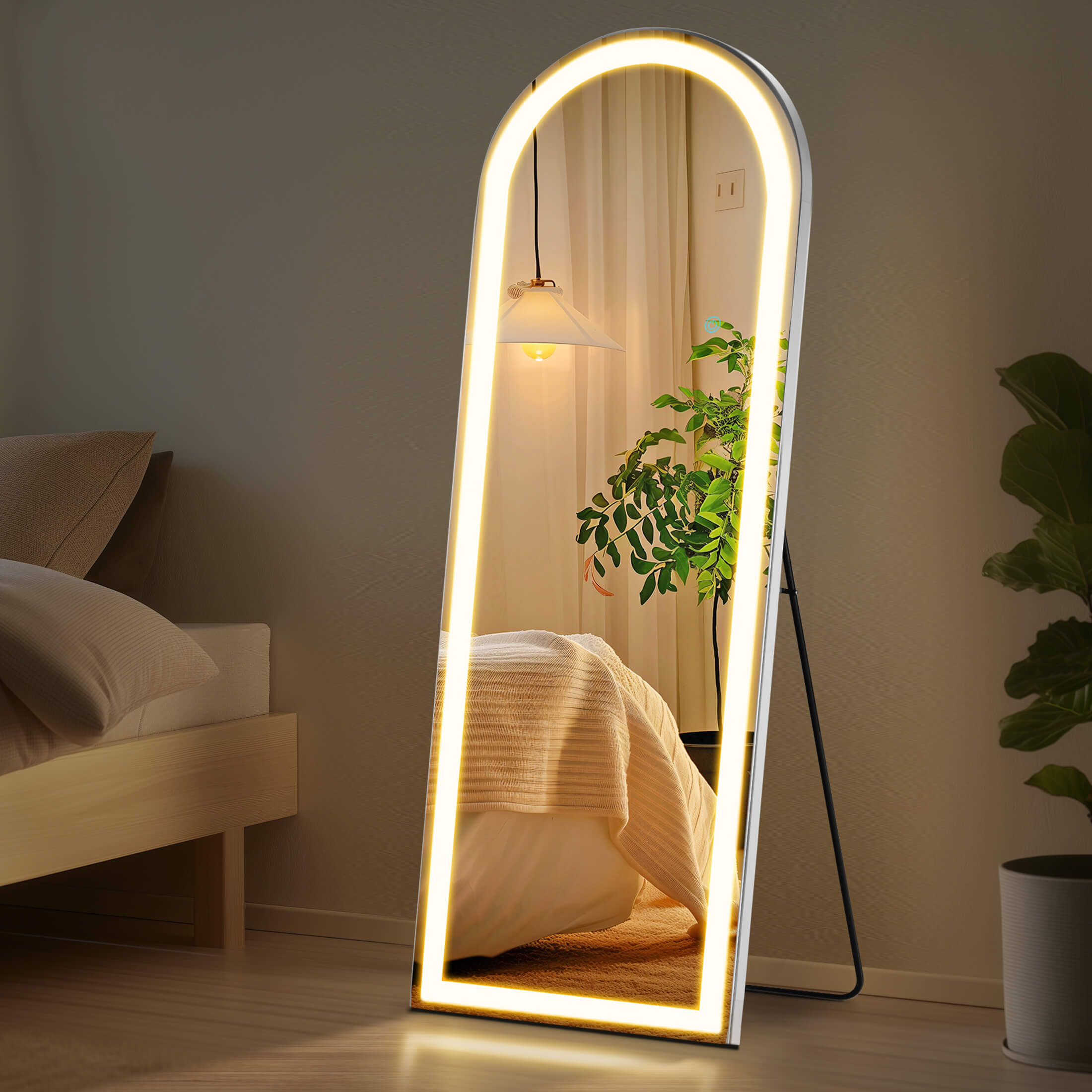 Sweetcrispy Tri-colour LED Illuminated Mirror for Indoors